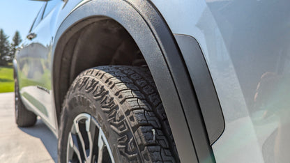 traverse side marker decal in matte metallic black